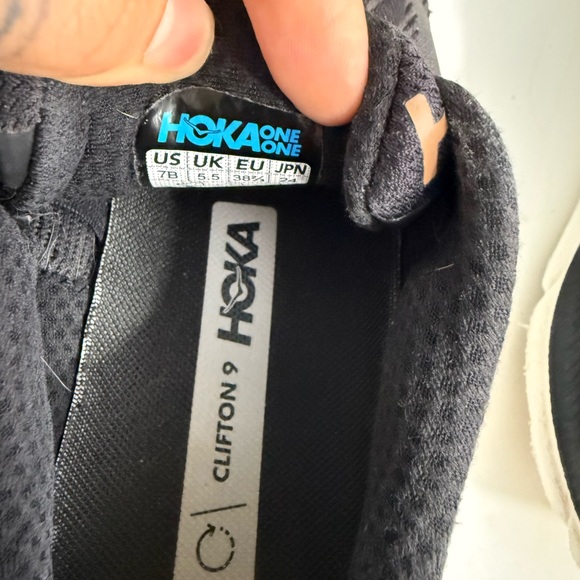 Hoka Clifton 9Women's Black and Pink Athletic Shoes - Picture 8 of 9